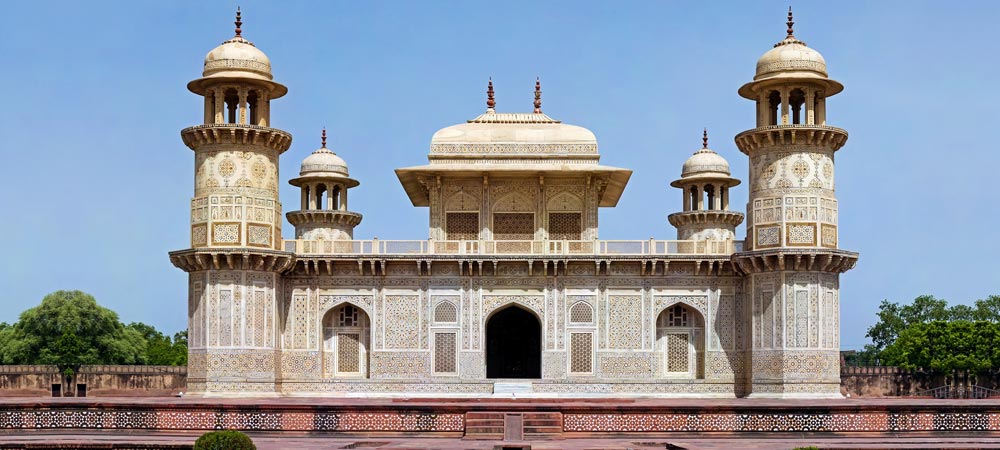 Tomb of I'timād-ud-Daulah Agra Tour