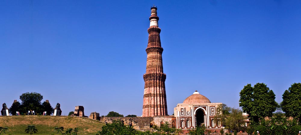 Qutub Minar Delhi Tour